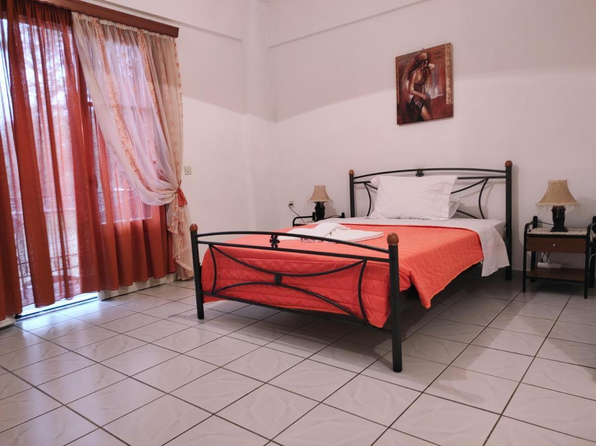 Studios Stefani Petra  Ngoại thất bức ảnh